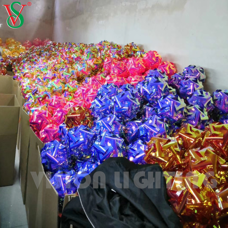 光沢のある妖精のペンダント LED PVC スターライト屋外吊り下げ装飾用