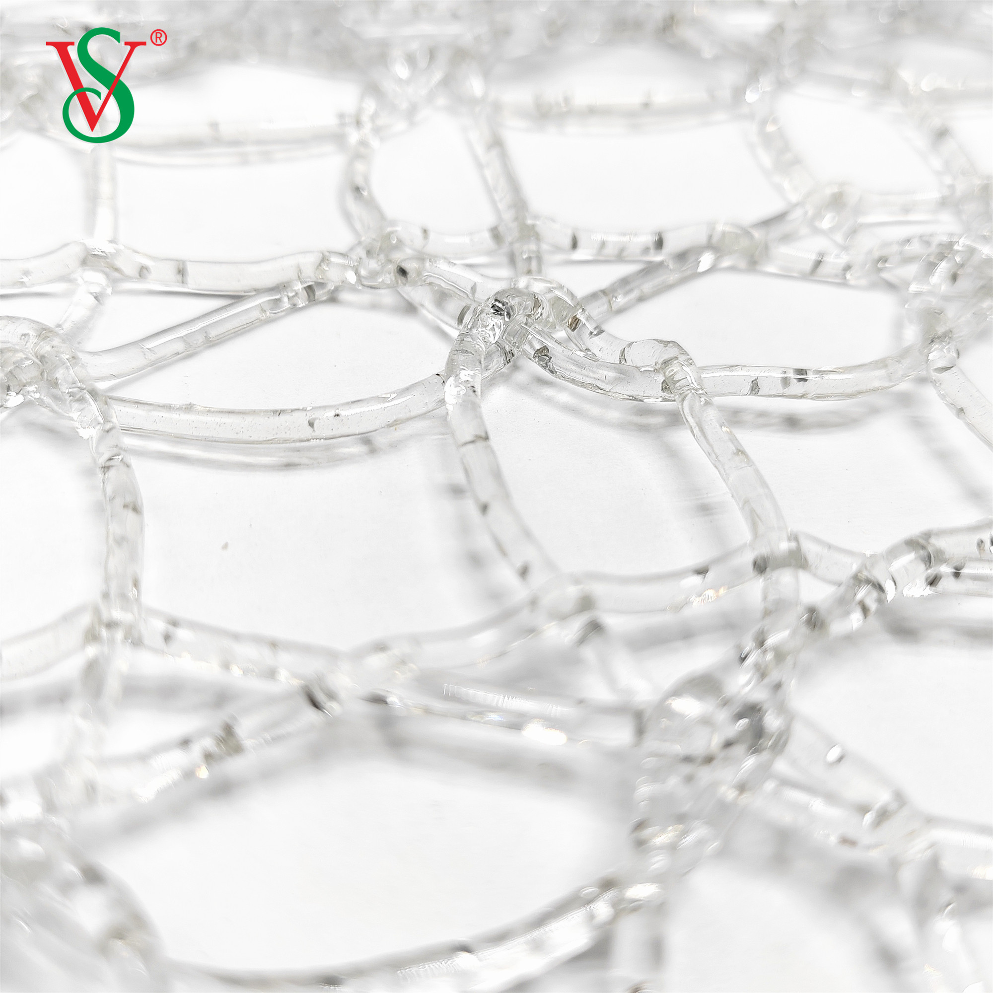 クリスマスの装飾を作るモチーフライト用のPVCメッシュネットカーペット